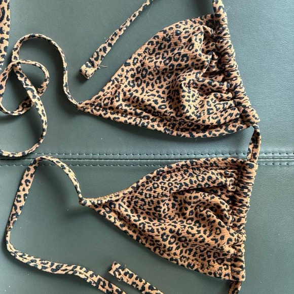 Leopard Print Bikini Top - Picture 1 of 1